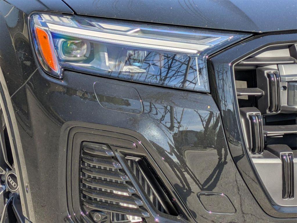 new 2026 Audi Q7 car, priced at $78,595