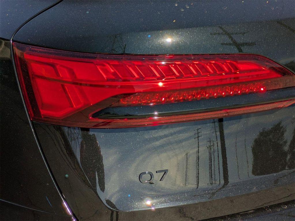 new 2026 Audi Q7 car, priced at $78,595