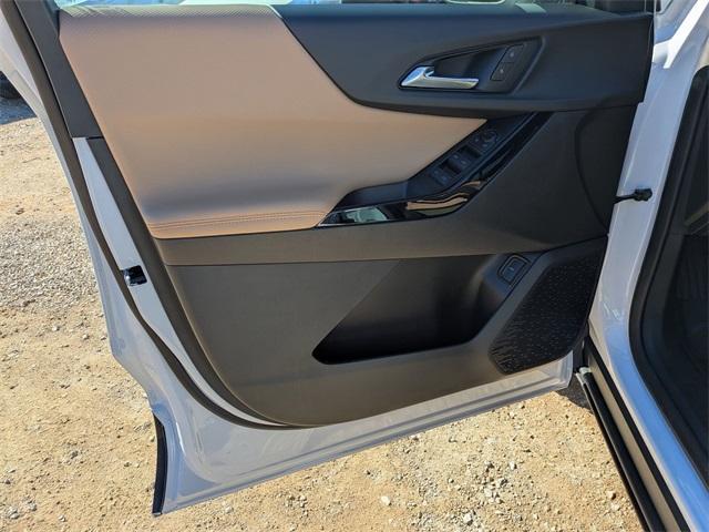 new 2026 Chevrolet Equinox car, priced at $33,390