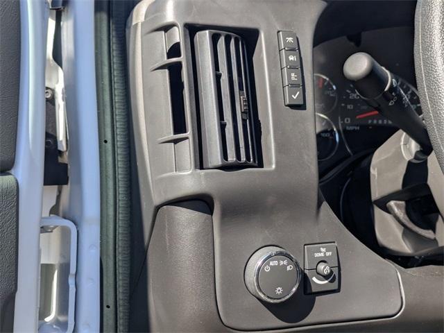 new 2025 Chevrolet Express 2500 car, priced at $46,948