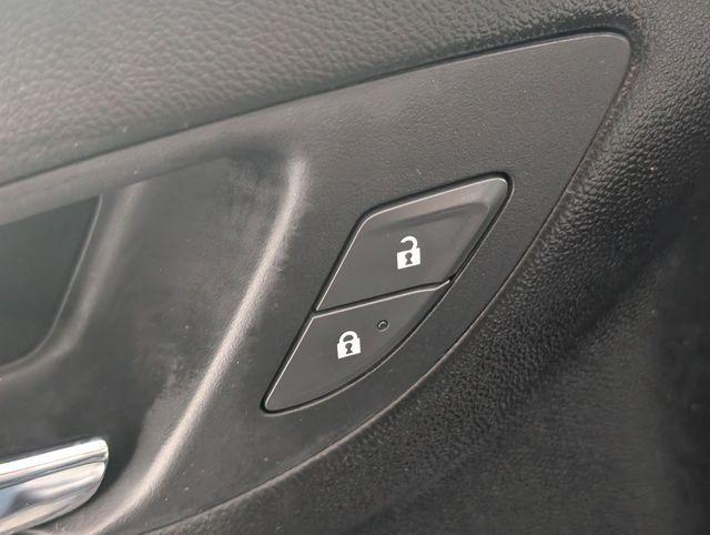 used 2021 Chevrolet Equinox car, priced at $17,662