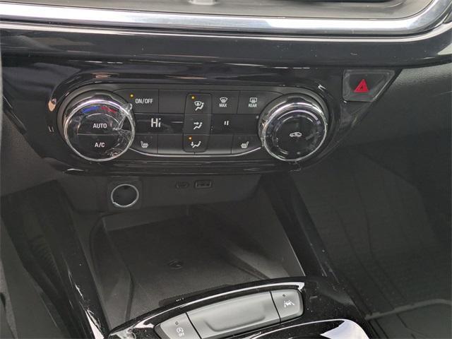 new 2026 Chevrolet Trax car, priced at $25,385