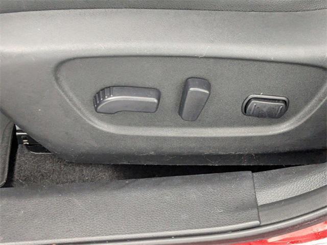 used 2018 Nissan Rogue car, priced at $14,812