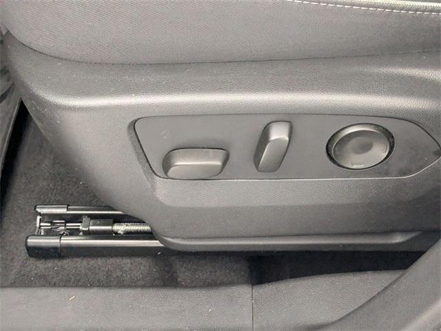 used 2021 Buick Envision car, priced at $18,683