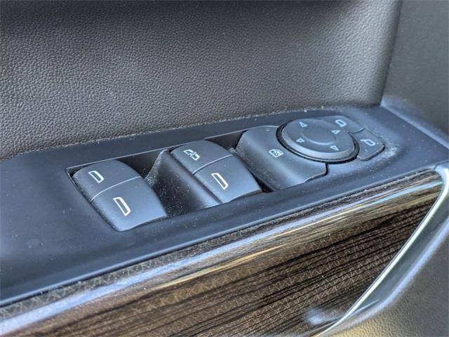 used 2021 Chevrolet Silverado 1500 car, priced at $32,661