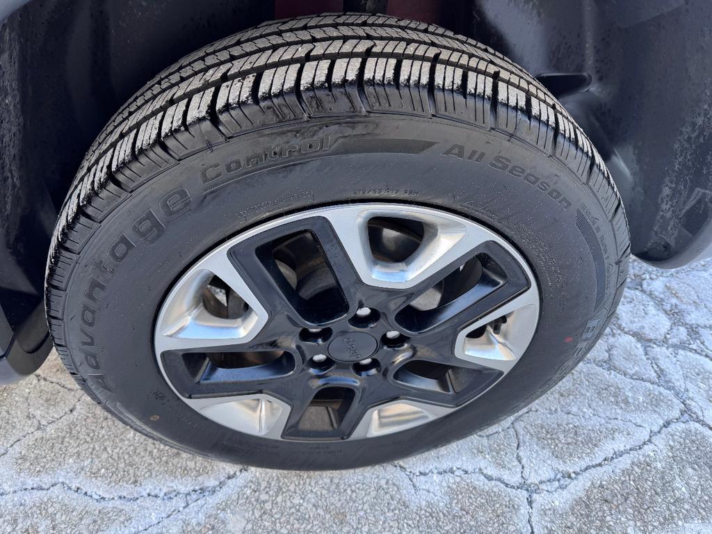 used 2017 Jeep New Compass car, priced at $13,999