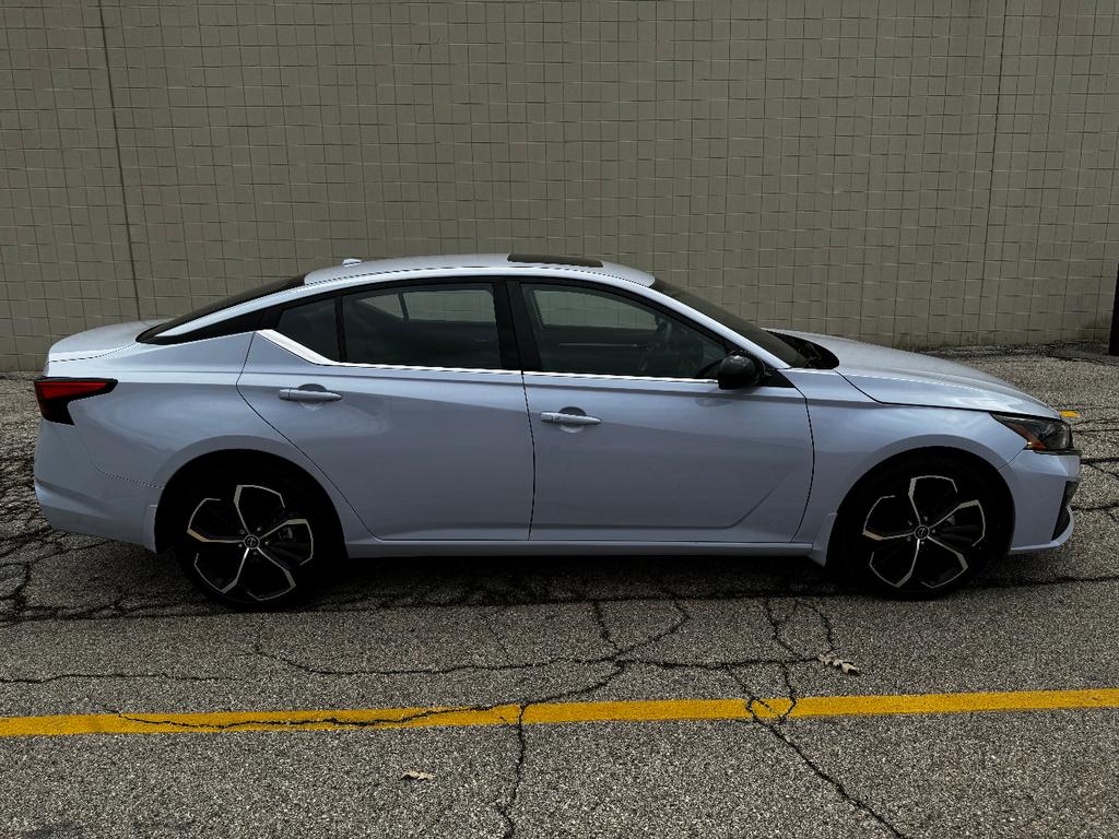 used 2024 Nissan Altima car, priced at $21,999
