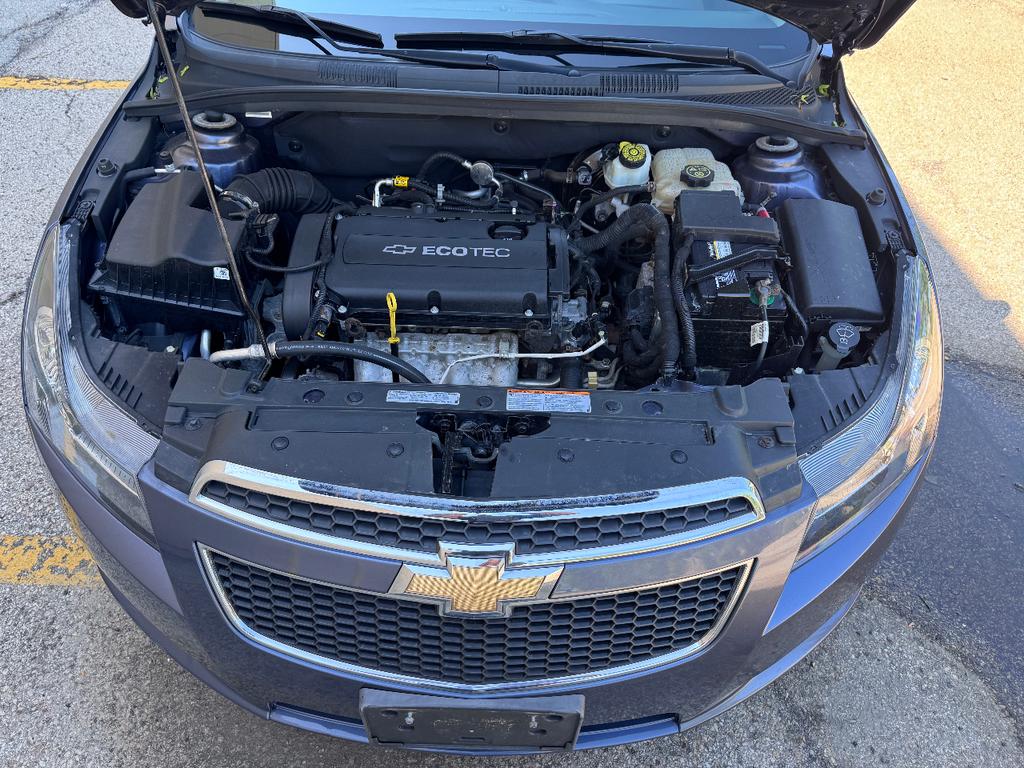used 2014 Chevrolet Cruze car, priced at $5,999