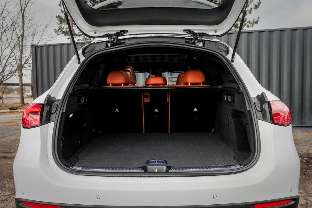 new 2026 Mercedes-Benz GLC 300 car, priced at $54,820