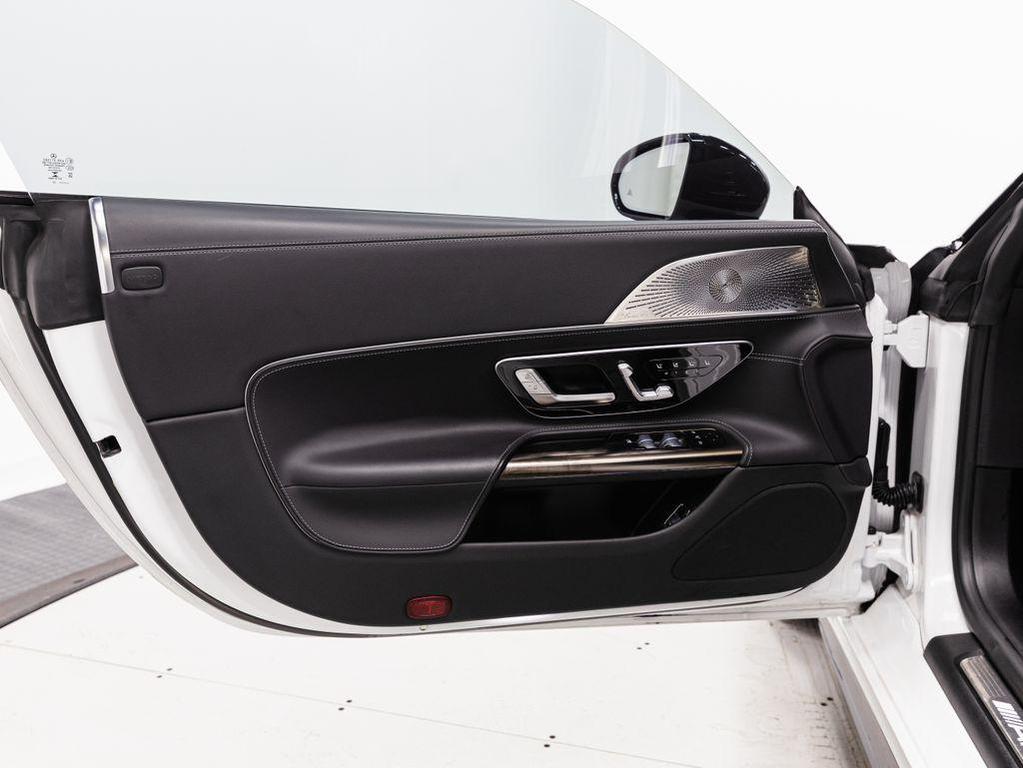 used 2022 Mercedes-Benz AMG SL 55 car, priced at $79,376
