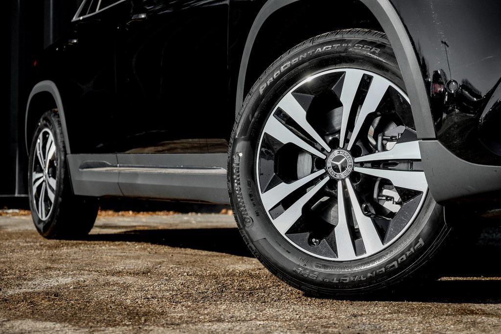 new 2026 Mercedes-Benz GLA 250 car, priced at $49,250