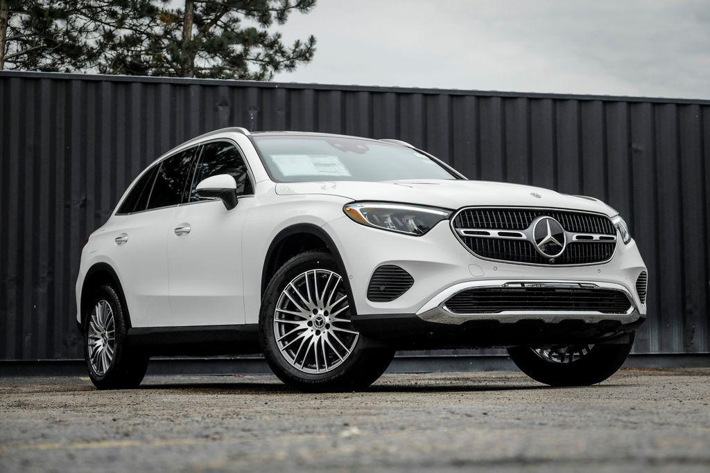 new 2026 Mercedes-Benz GLC 300 car, priced at $59,947