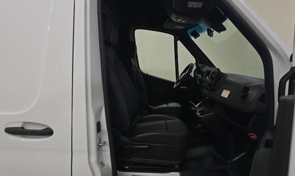 used 2023 Mercedes-Benz Sprinter 2500 car, priced at $41,999