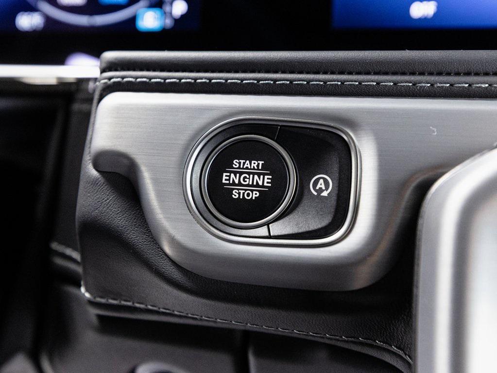 used 2025 Mercedes-Benz AMG G 63 car, priced at $231,999