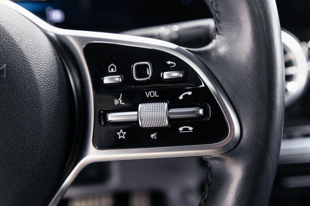 used 2022 Mercedes-Benz GLB 250 car, priced at $33,999