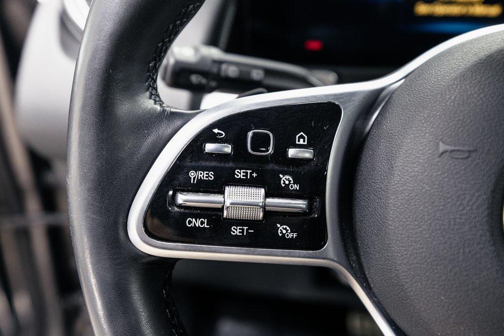 used 2022 Mercedes-Benz GLB 250 car, priced at $33,999