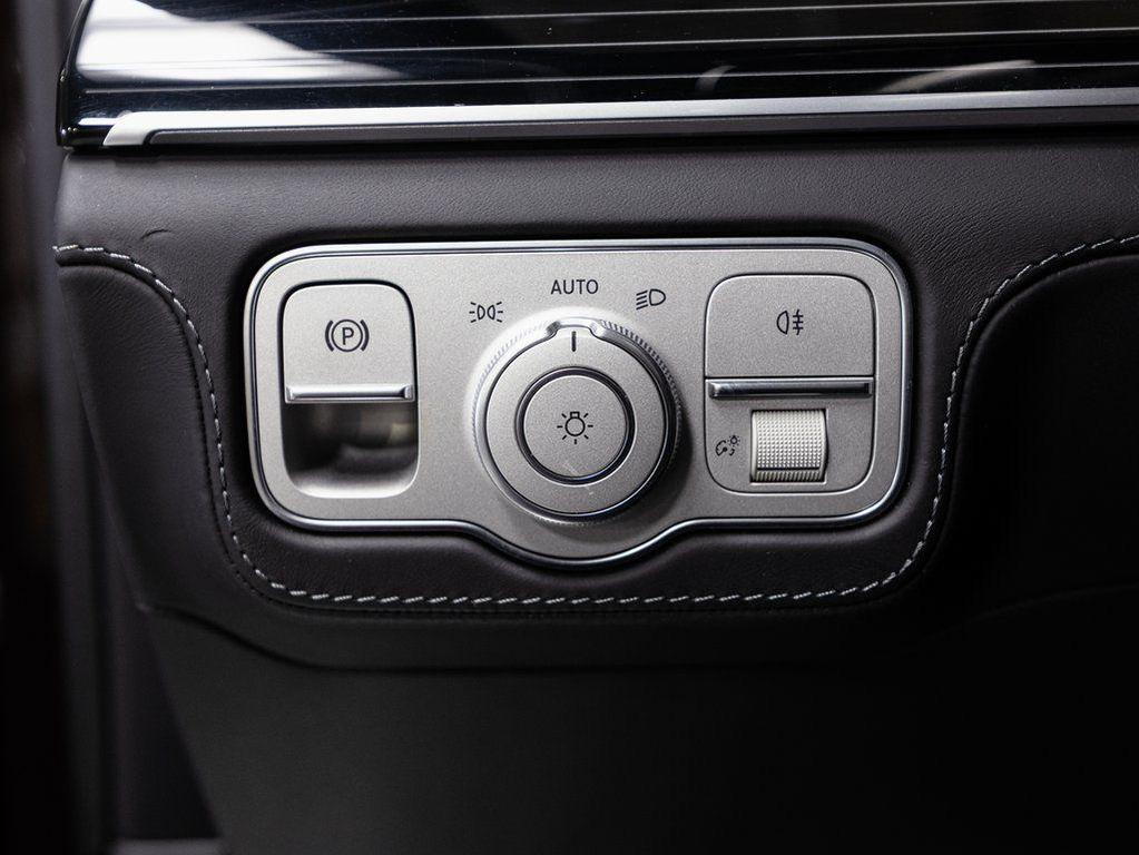 used 2024 Mercedes-Benz Maybach GLS 600 car, priced at $137,999