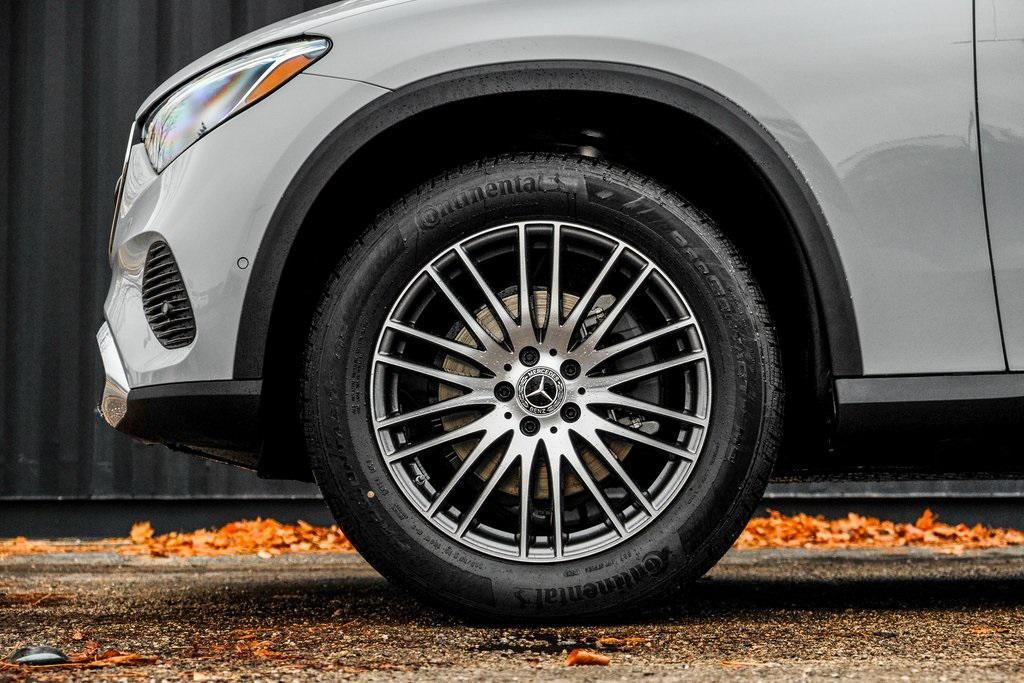 new 2026 Mercedes-Benz GLC 300 car, priced at $56,920