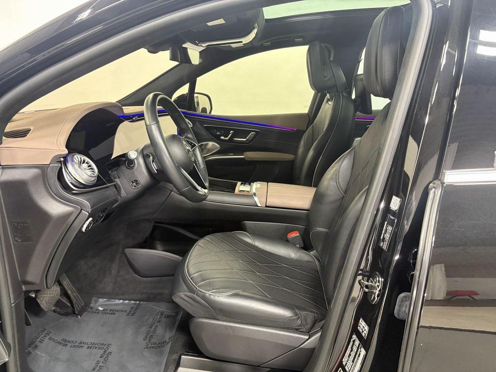 used 2023 Mercedes-Benz EQS 580 car, priced at $77,999