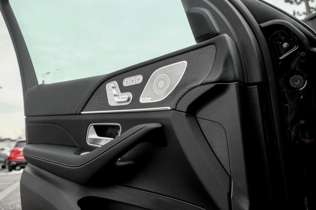 new 2026 Mercedes-Benz GLS 450 car, priced at $101,045