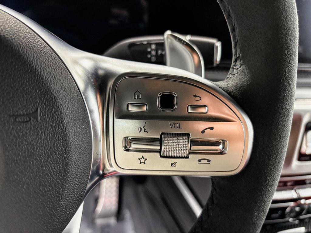 used 2022 Mercedes-Benz AMG G 63 car, priced at $279,999