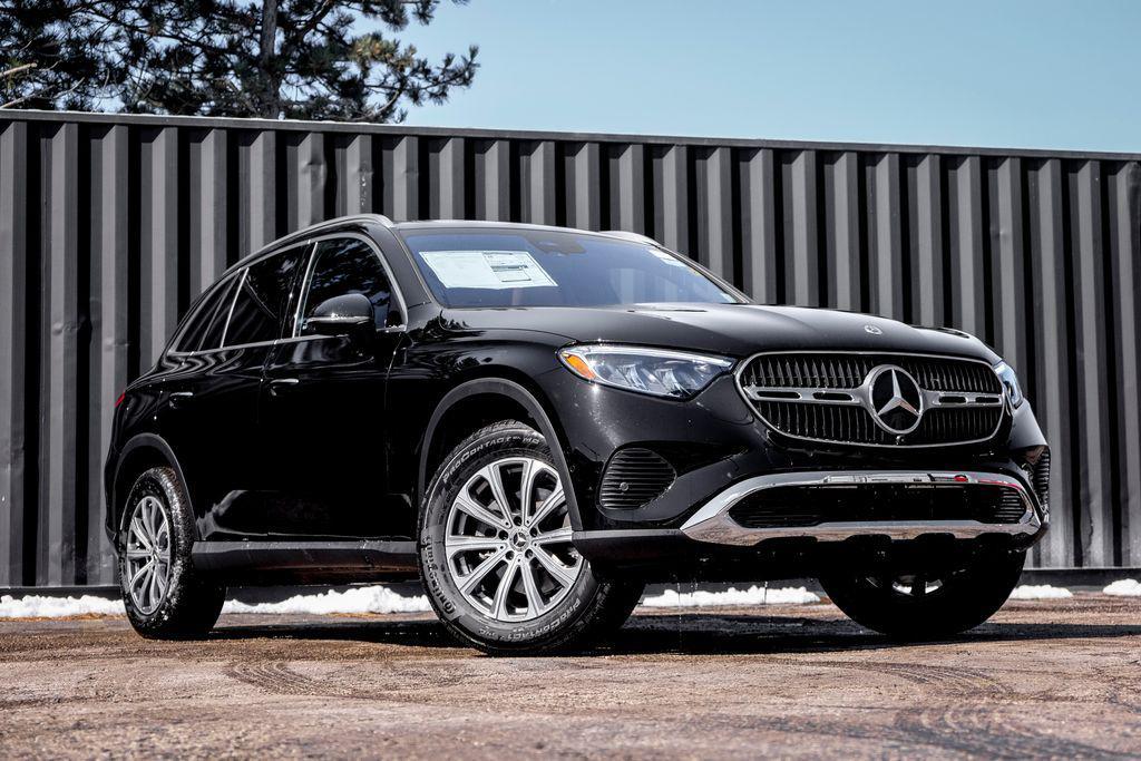 new 2026 Mercedes-Benz GLC 300 car, priced at $59,035