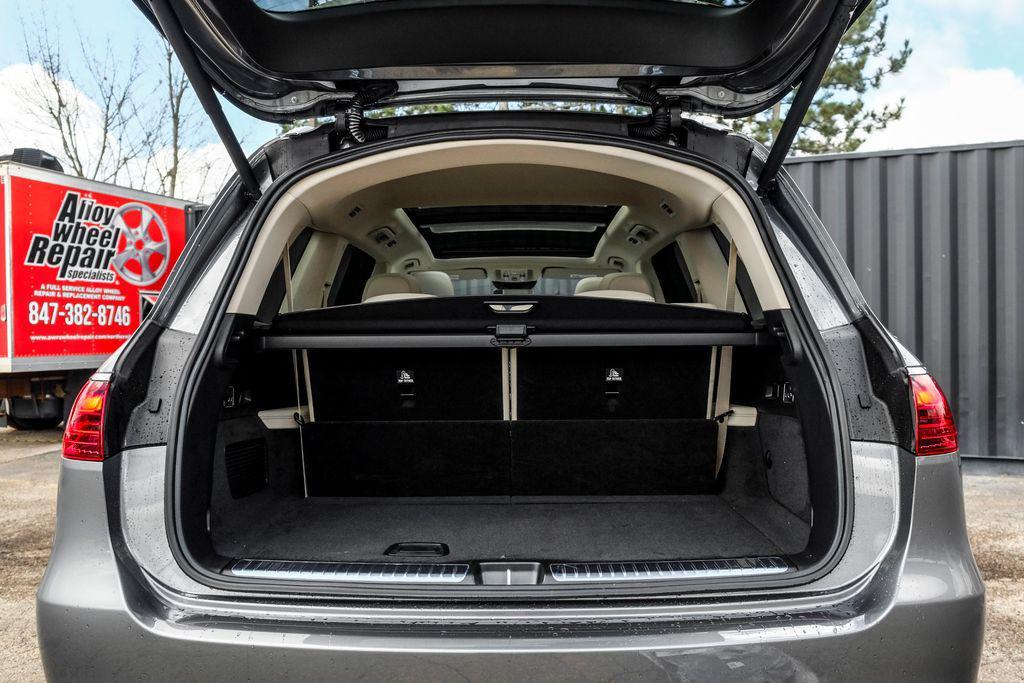 new 2026 Mercedes-Benz GLS 450 car, priced at $93,732