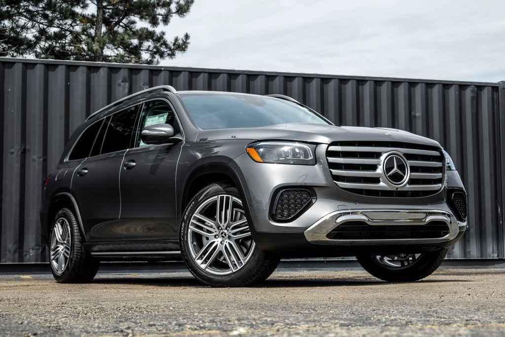 new 2026 Mercedes-Benz GLS 450 car, priced at $93,732