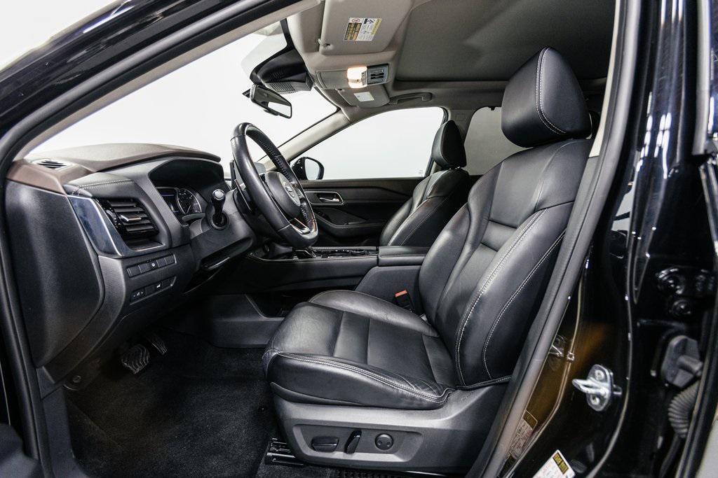 used 2021 Nissan Rogue car, priced at $22,999