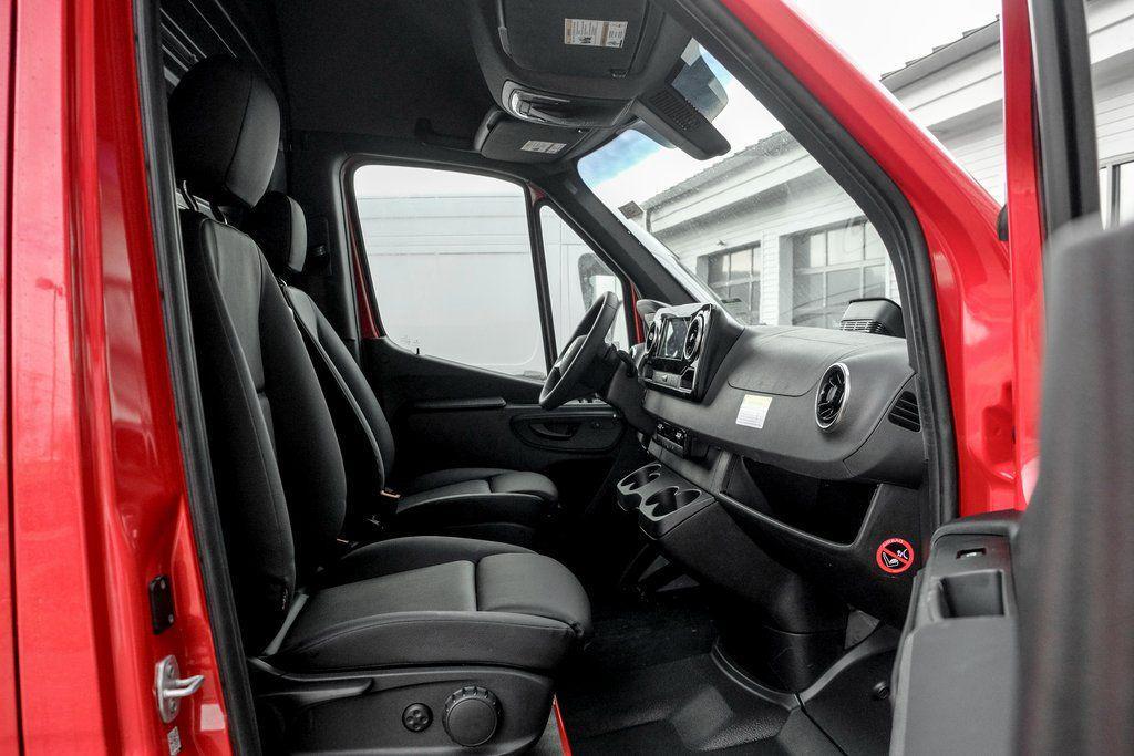 new 2026 Mercedes-Benz Sprinter 2500 car, priced at $68,827
