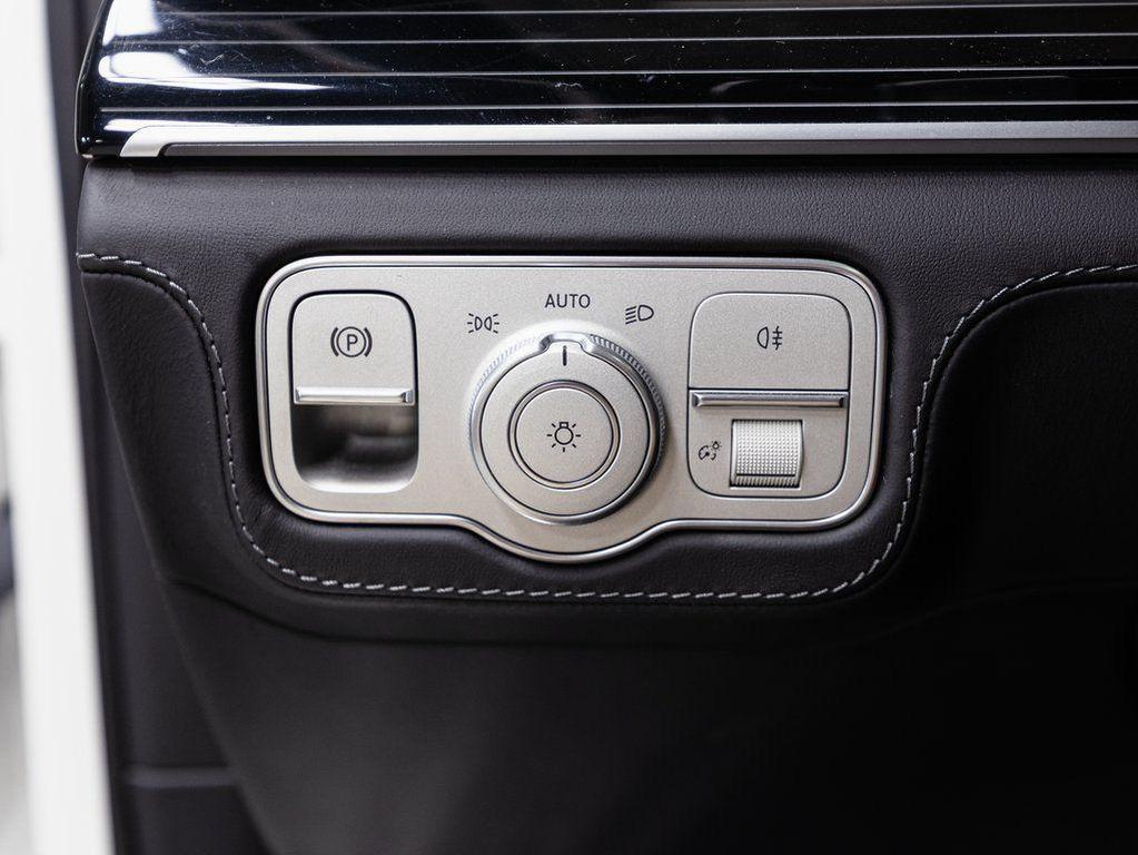 used 2024 Mercedes-Benz Maybach GLS 600 car, priced at $134,999