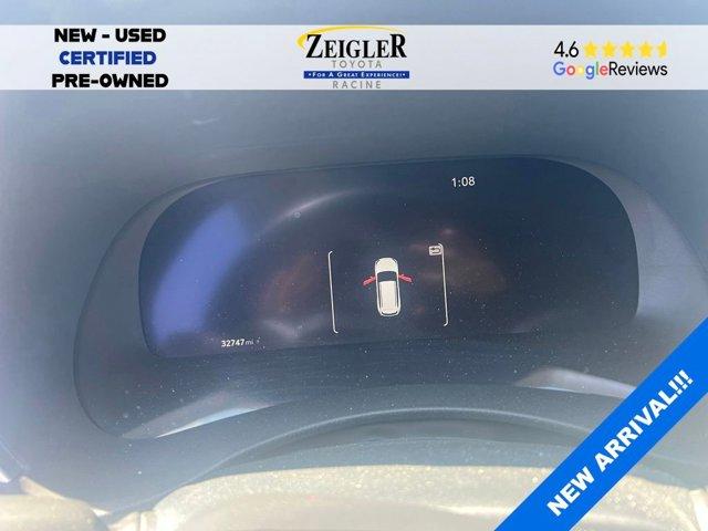 used 2024 Toyota Highlander car, priced at $44,990