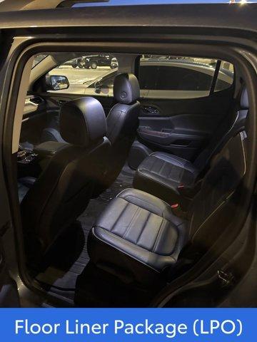 used 2022 GMC Acadia car, priced at $26,990