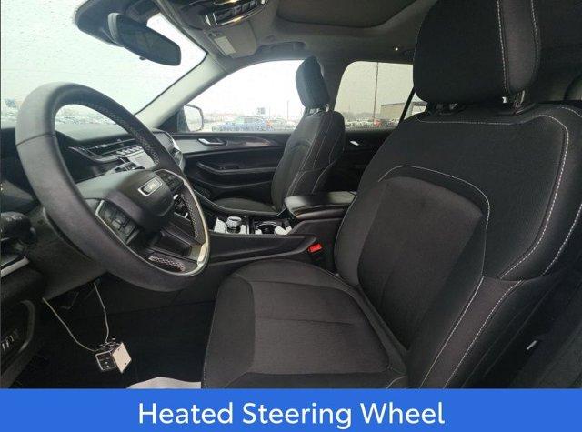 used 2023 Jeep Grand Cherokee car, priced at $28,990