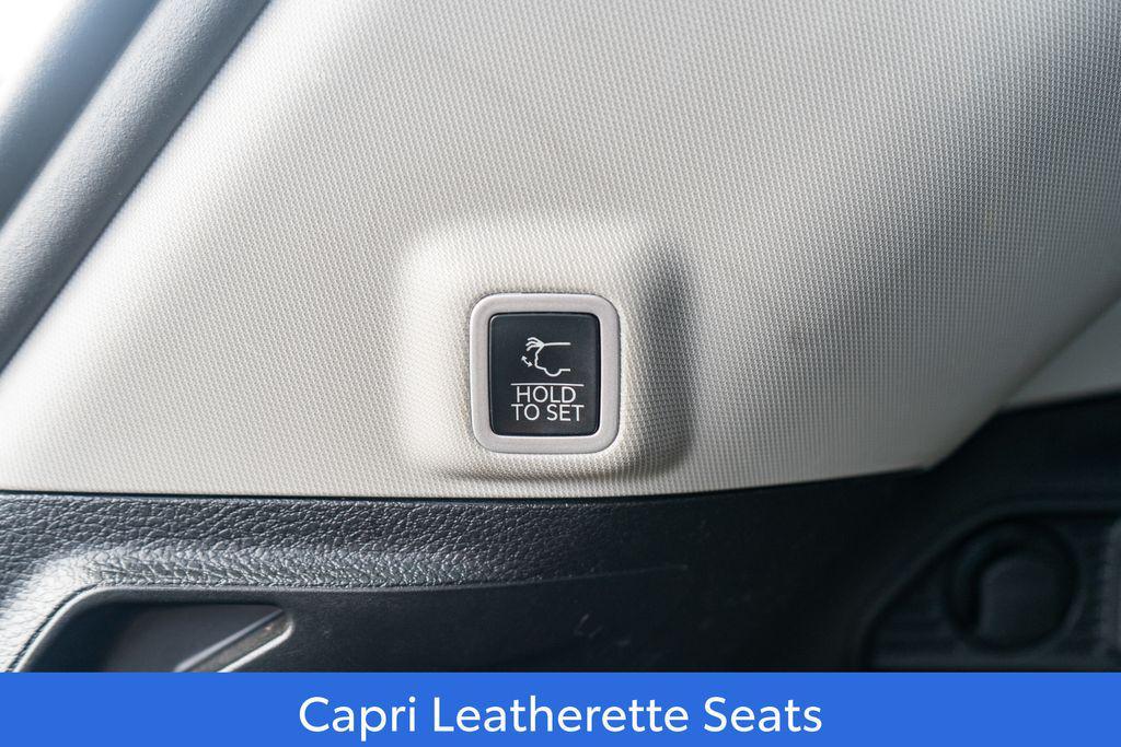 used 2024 Jeep Grand Cherokee car, priced at $33,890