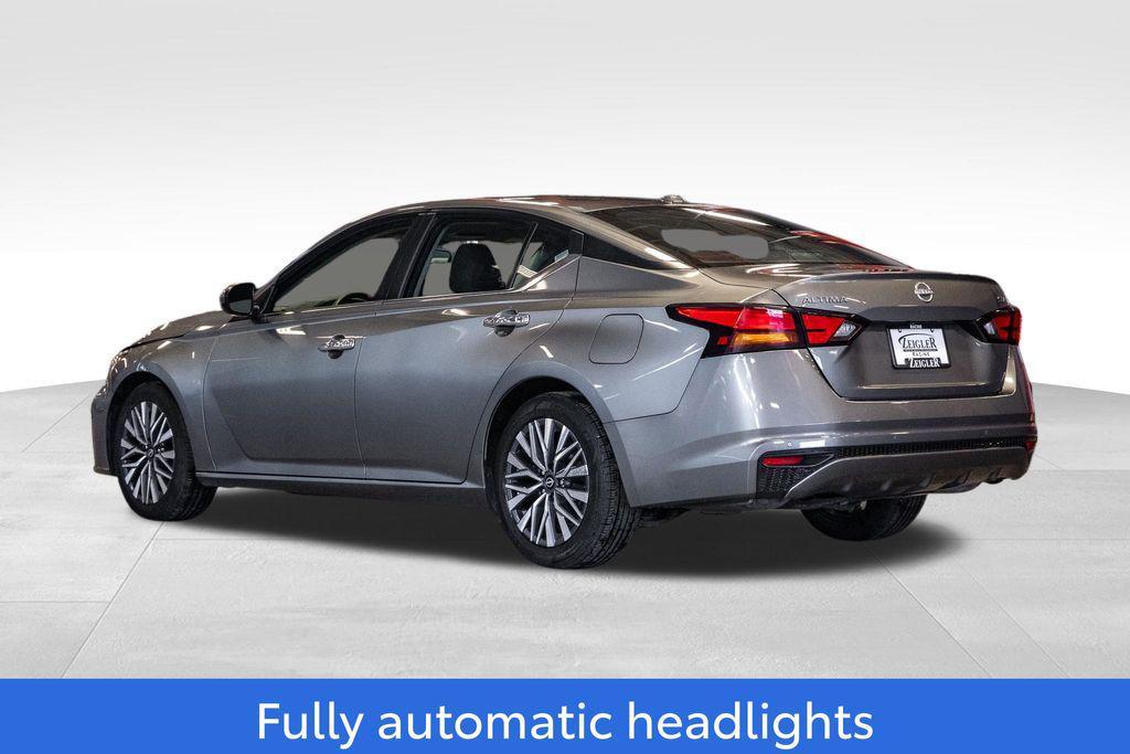 used 2023 Nissan Altima car, priced at $18,067