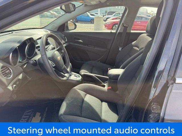 used 2016 Chevrolet Cruze Limited car, priced at $7,999
