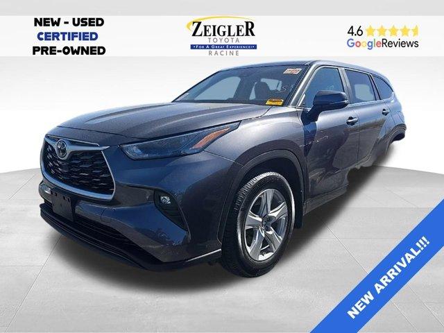 used 2023 Toyota Highlander car, priced at $32,699