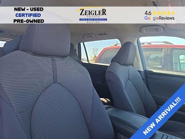 used 2023 Toyota Highlander car, priced at $32,699