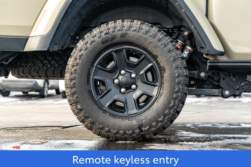 used 2022 Jeep Gladiator car, priced at $34,990