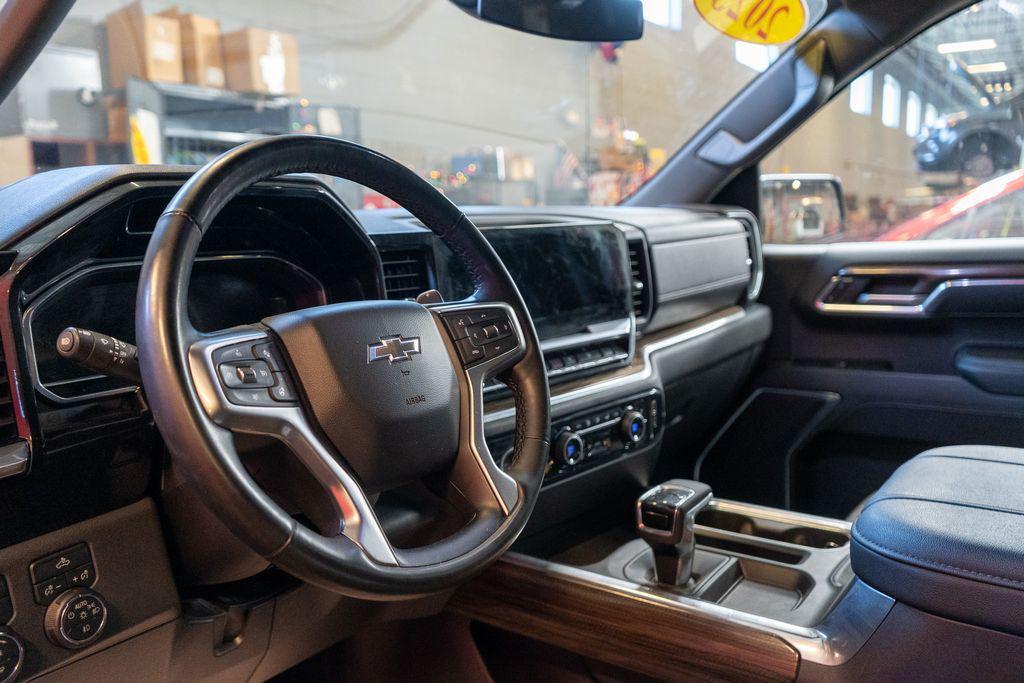 used 2023 Chevrolet Silverado 1500 car, priced at $39,990