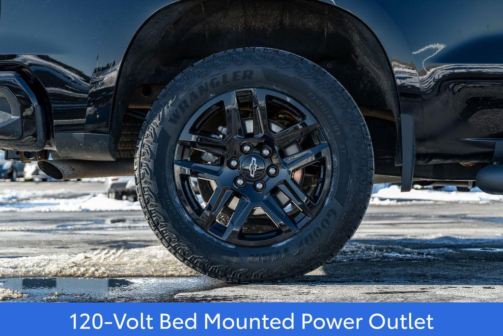 used 2023 Chevrolet Silverado 1500 car, priced at $39,990