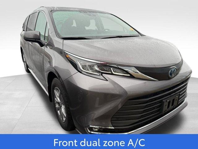 used 2022 Toyota Sienna car, priced at $35,990