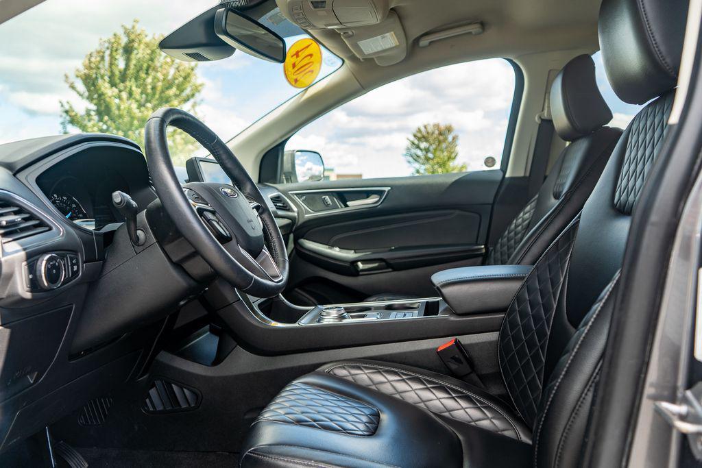 used 2024 Ford Edge car, priced at $27,401