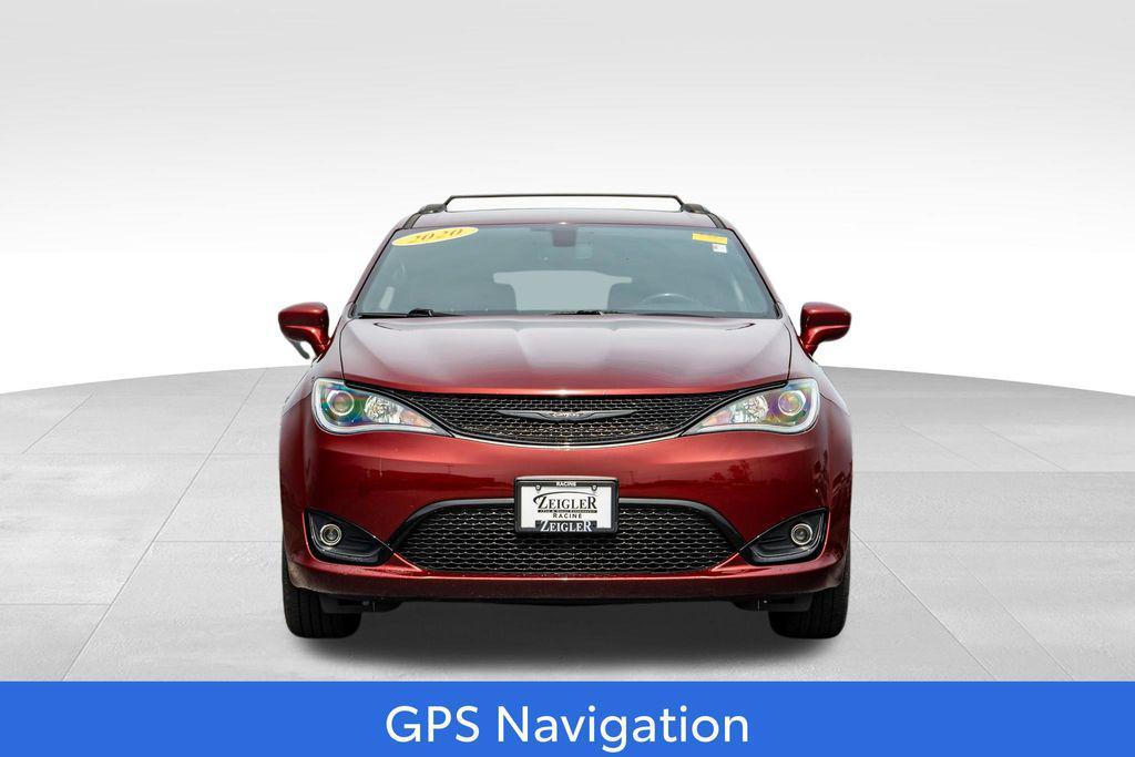 used 2020 Chrysler Pacifica car, priced at $23,197
