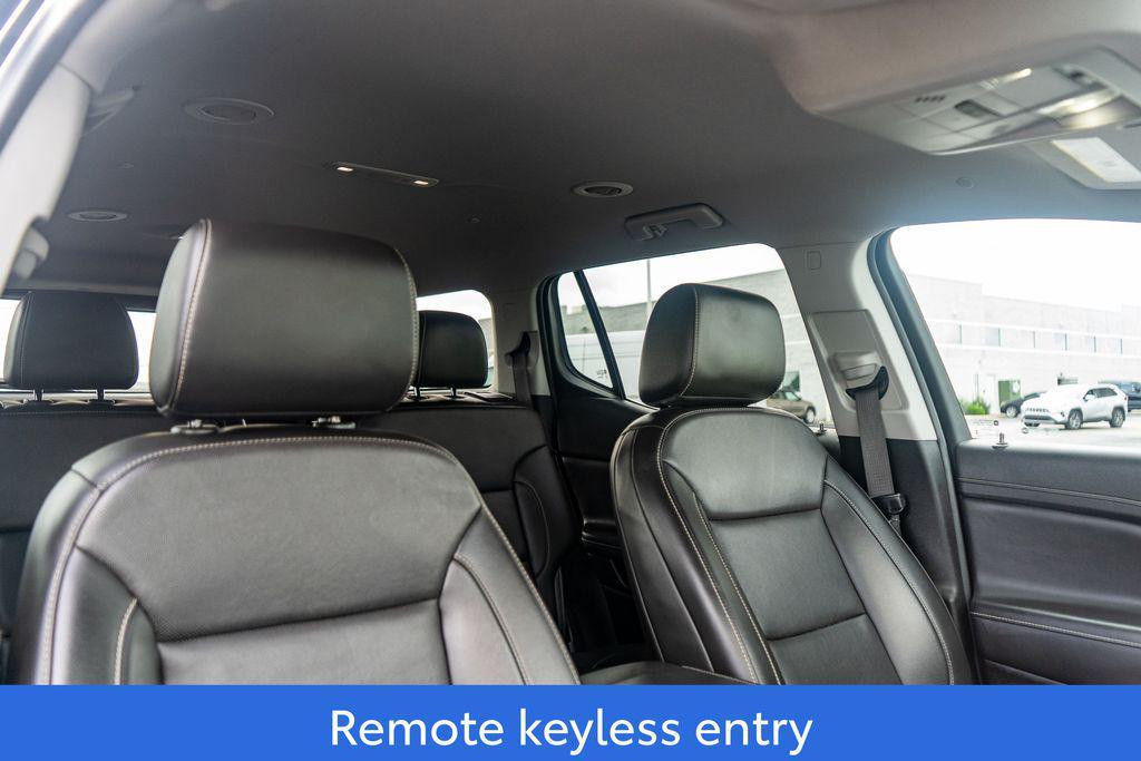 used 2023 GMC Acadia car, priced at $21,879