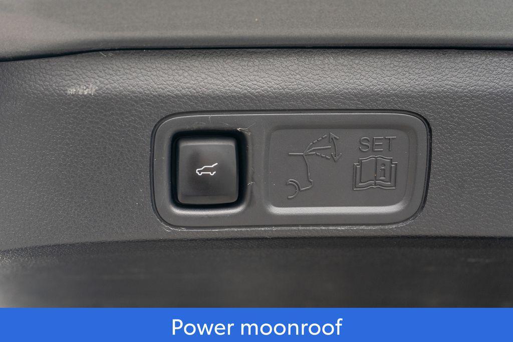 used 2024 Ford Expedition car, priced at $49,990