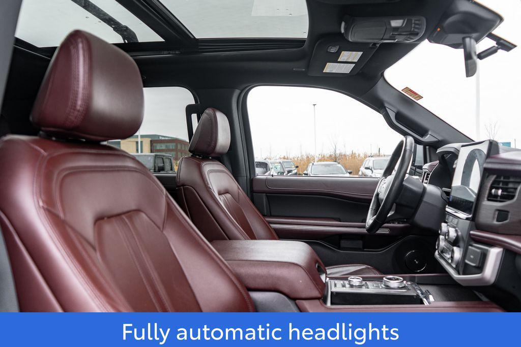 used 2024 Ford Expedition car, priced at $49,990