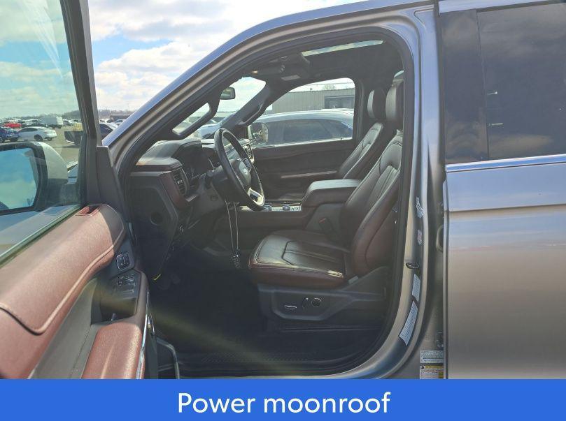 used 2024 Ford Expedition car, priced at $52,990