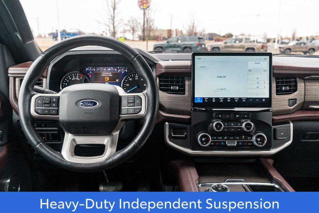 used 2024 Ford Expedition car, priced at $49,990